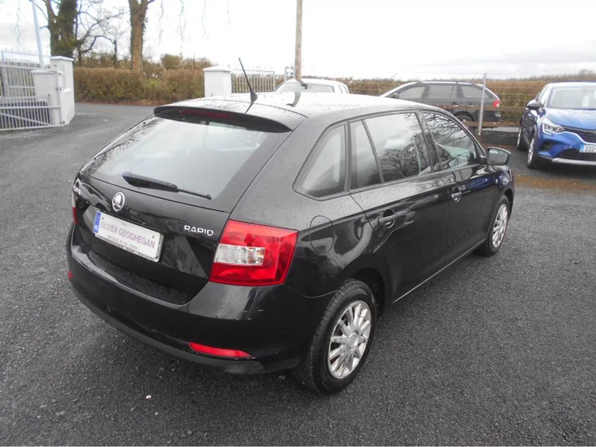 Skoda Rapid Sportback Active 1.6 TDI DSG - Image 2