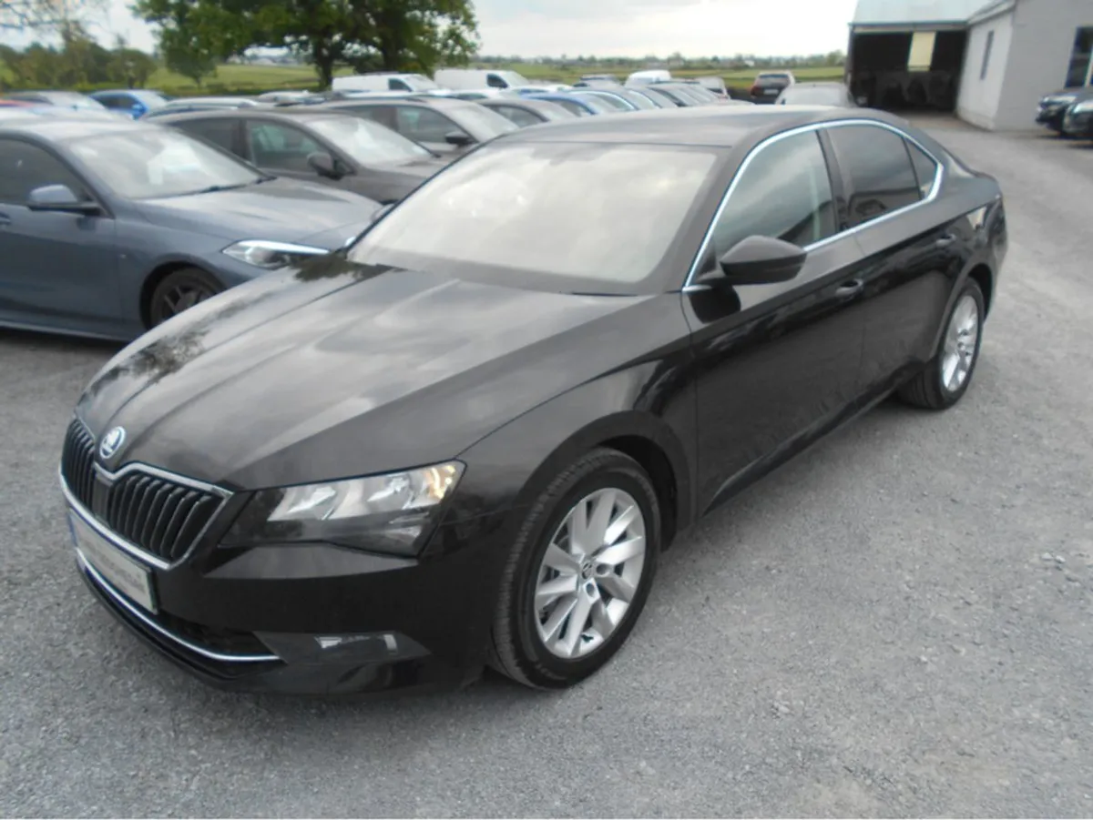 Skoda Superb 2.0 TDI SE Technology 150 BHP Auto ( - Image 4