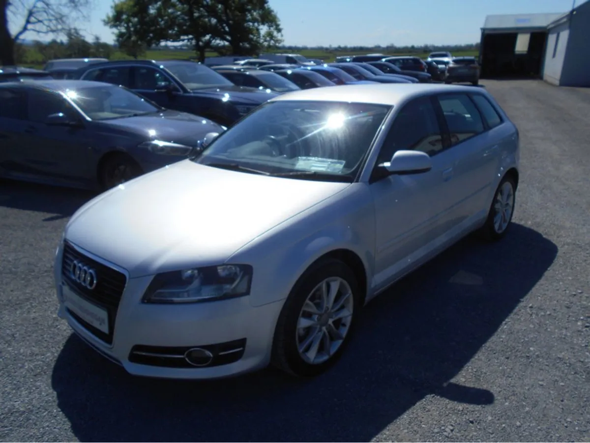 Audi A3 1.6 TDI Sport - Image 3