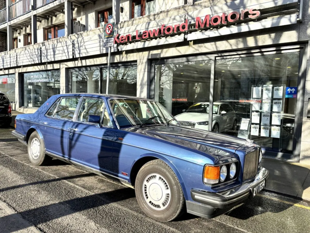 Bentley Turbo R  reduced 6.7 Auto - Image 2