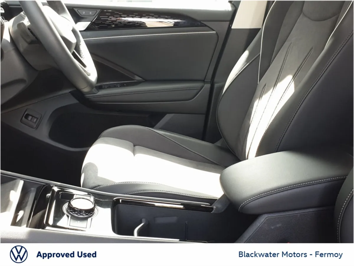 Volkswagen Tiguan 2.0TDI 150BHP ELEGANCE AUTOMATIC - Image 4
