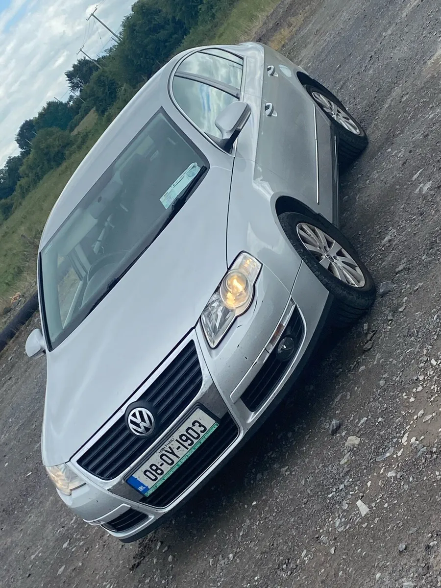 Vw Passat 2008 - Image 1