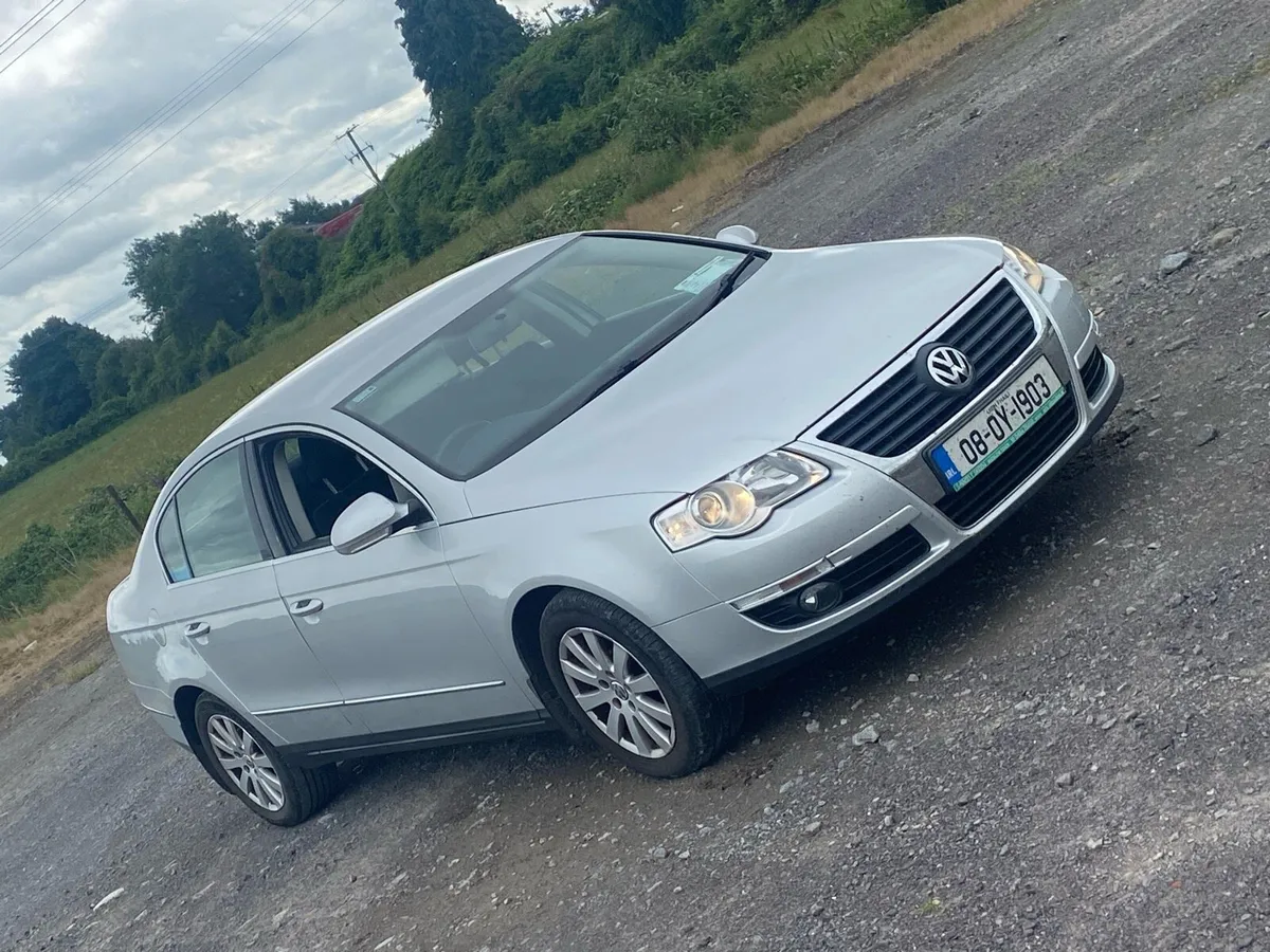 Vw Passat 2008 - Image 2