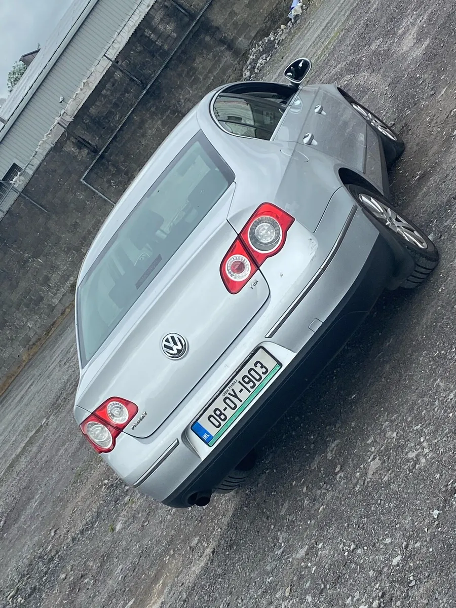 Vw Passat 2008 - Image 4