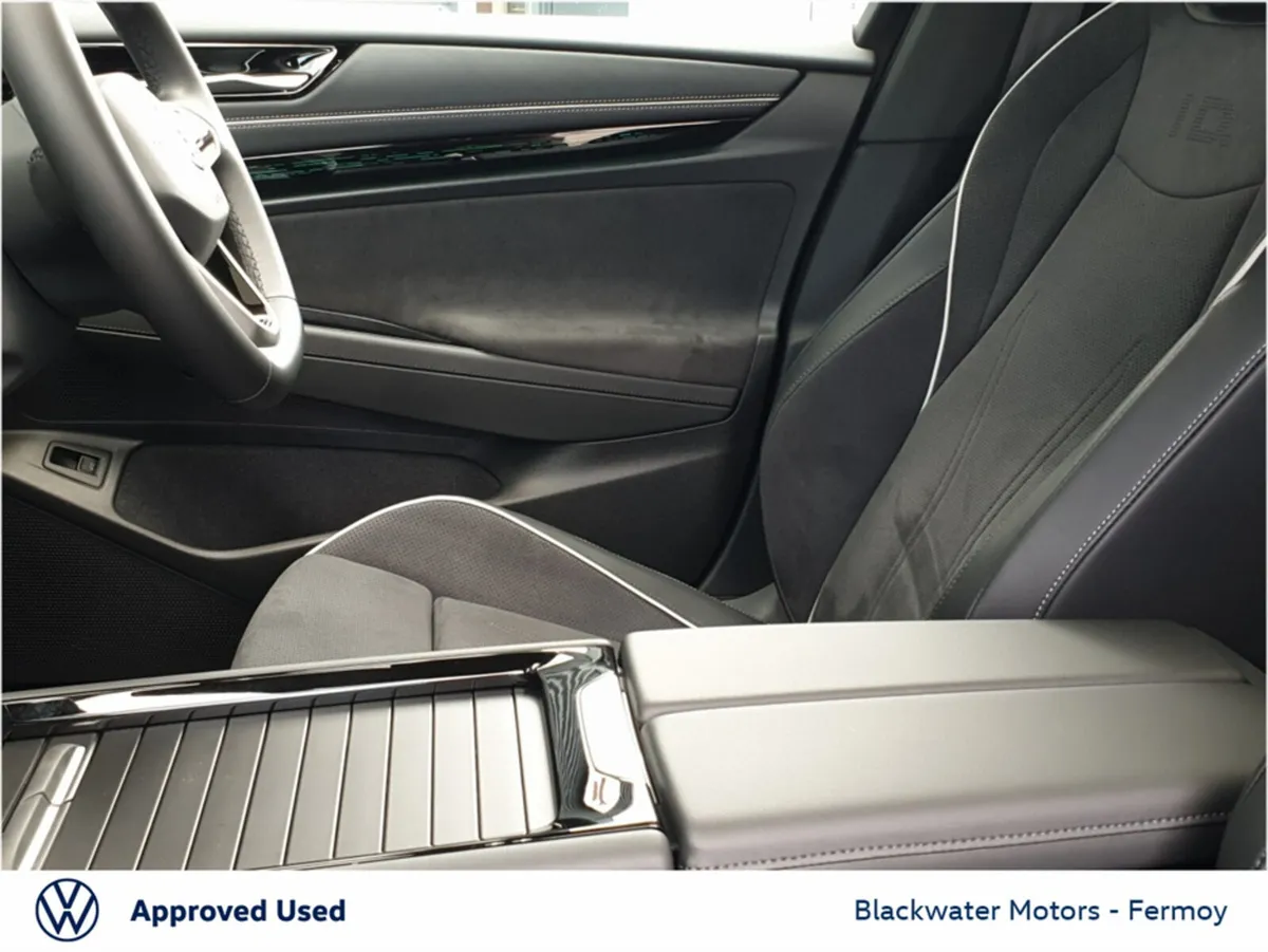 Volkswagen ID.7 PRO PLUS 77KWH 286BHP MI WITH PANO - Image 4