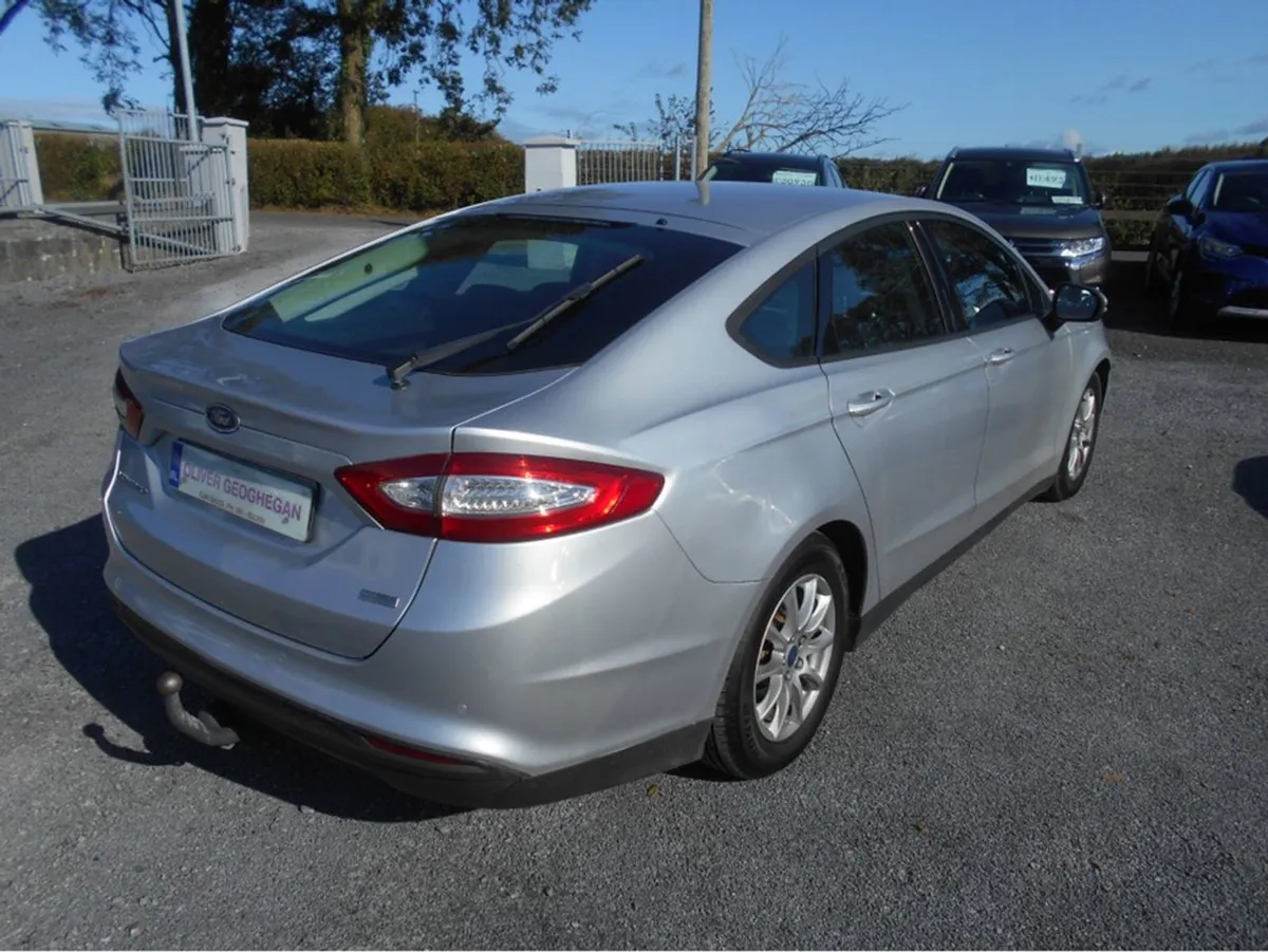 Ford Mondeo 1.5 Tdci Style Econetic 120 BHP - Image 2