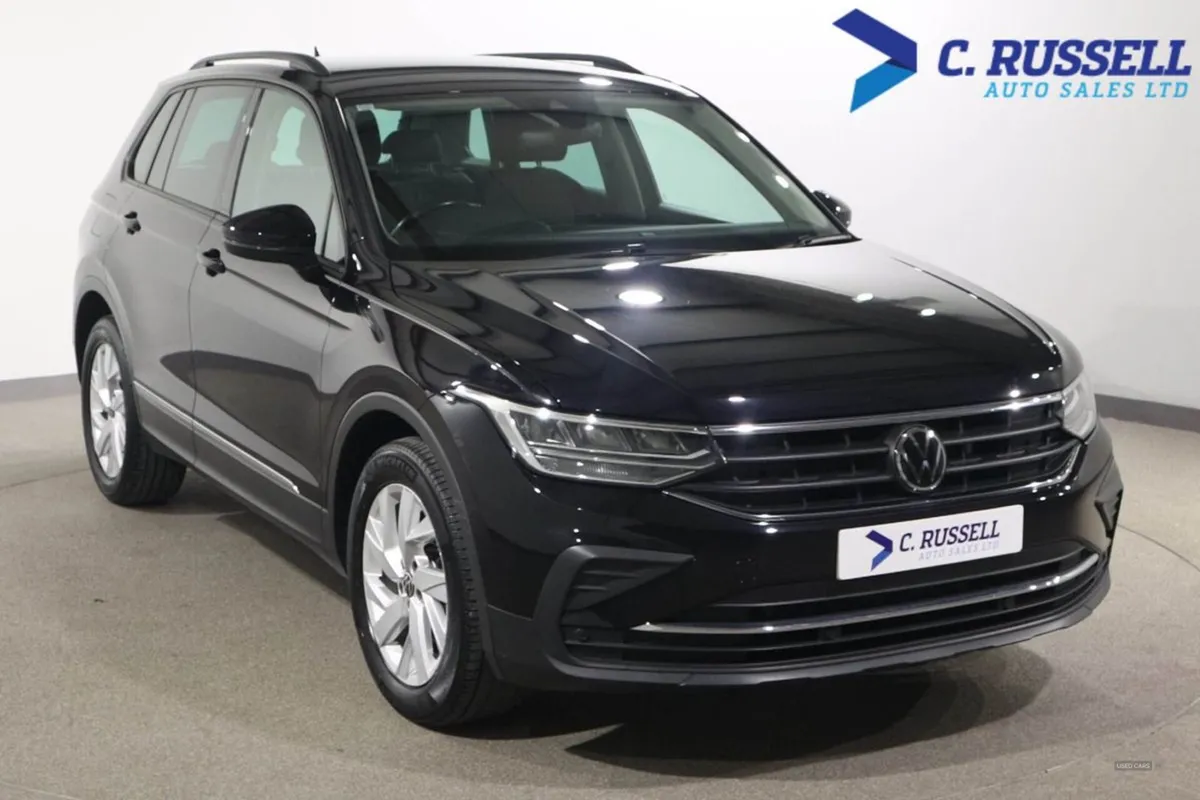 Volkswagen Tiguan Diesel Estate - Image 3