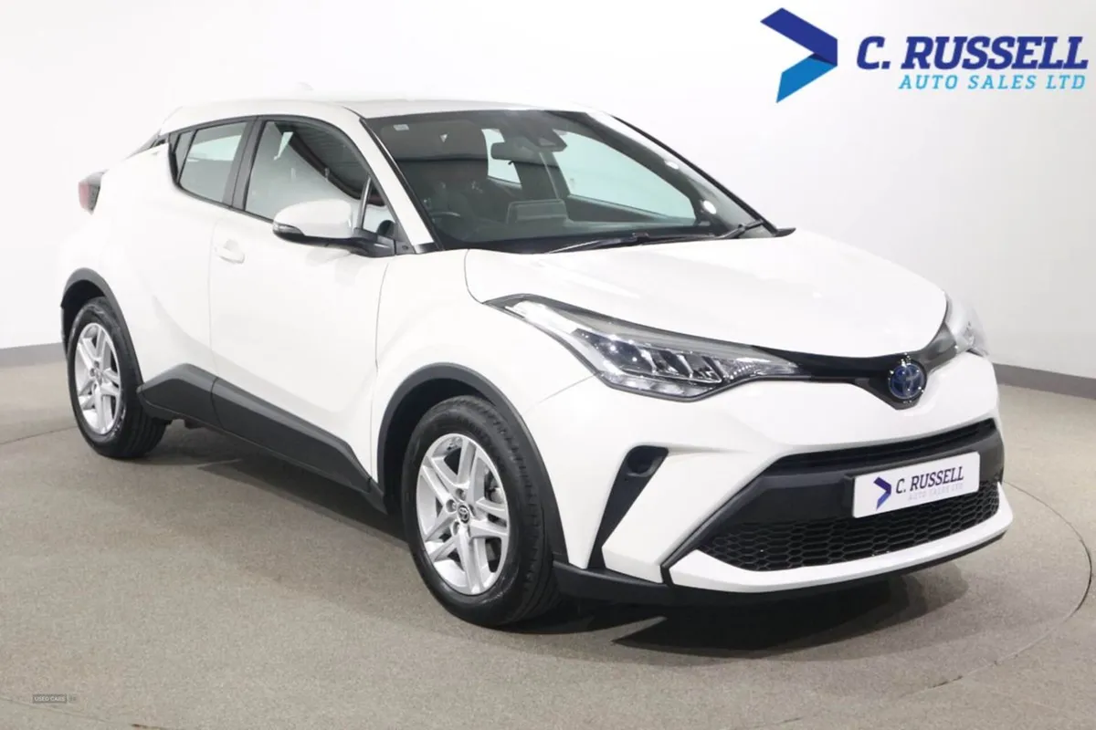 Toyota C-HR Hatchback - Image 3