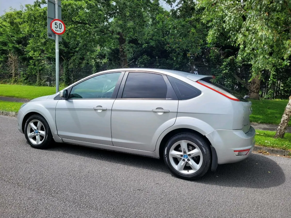 2009 FORD FOCUS TD ZETEC - Image 2