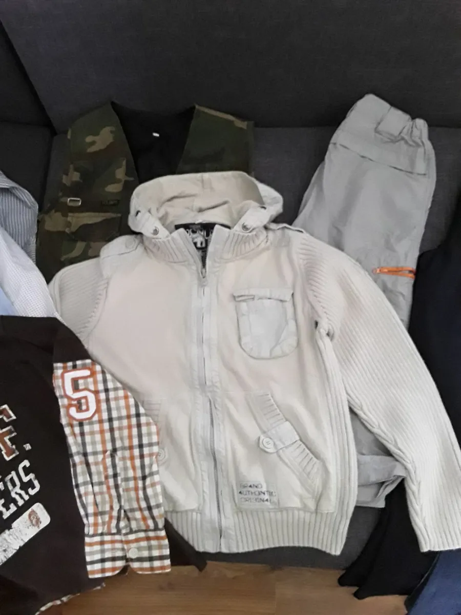 Boys clothes bundle 8-9 yrs in perfect condition - Image 3