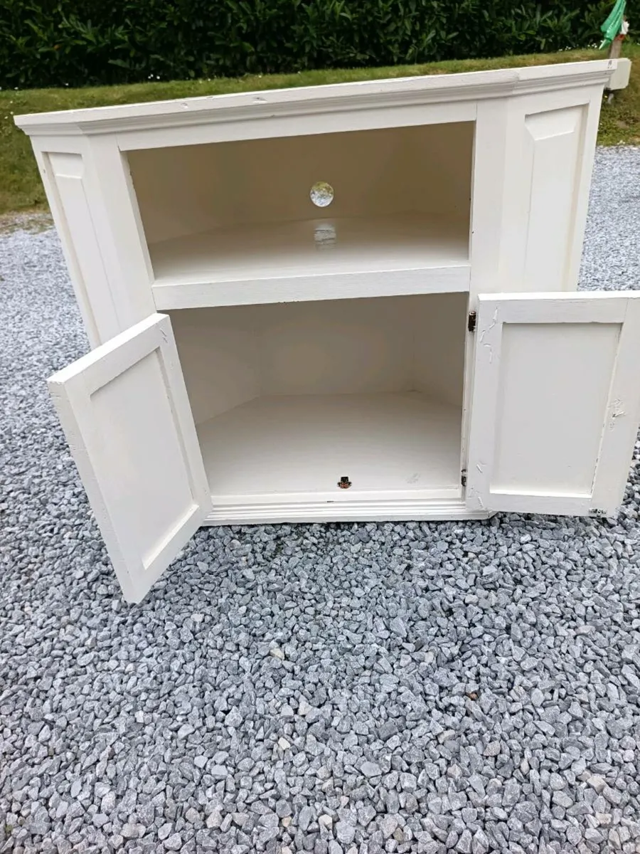 Corner TV unit - Image 2