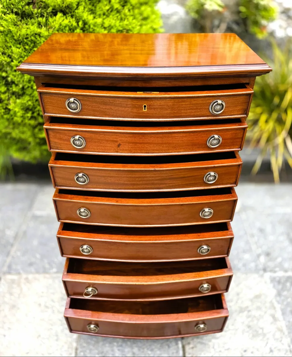 Mahogany Tallboy Chest - Image 4