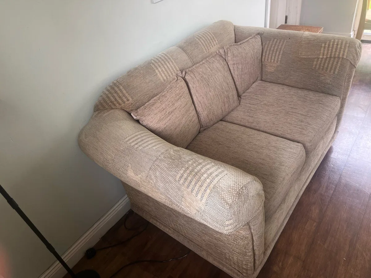Couch - Image 3