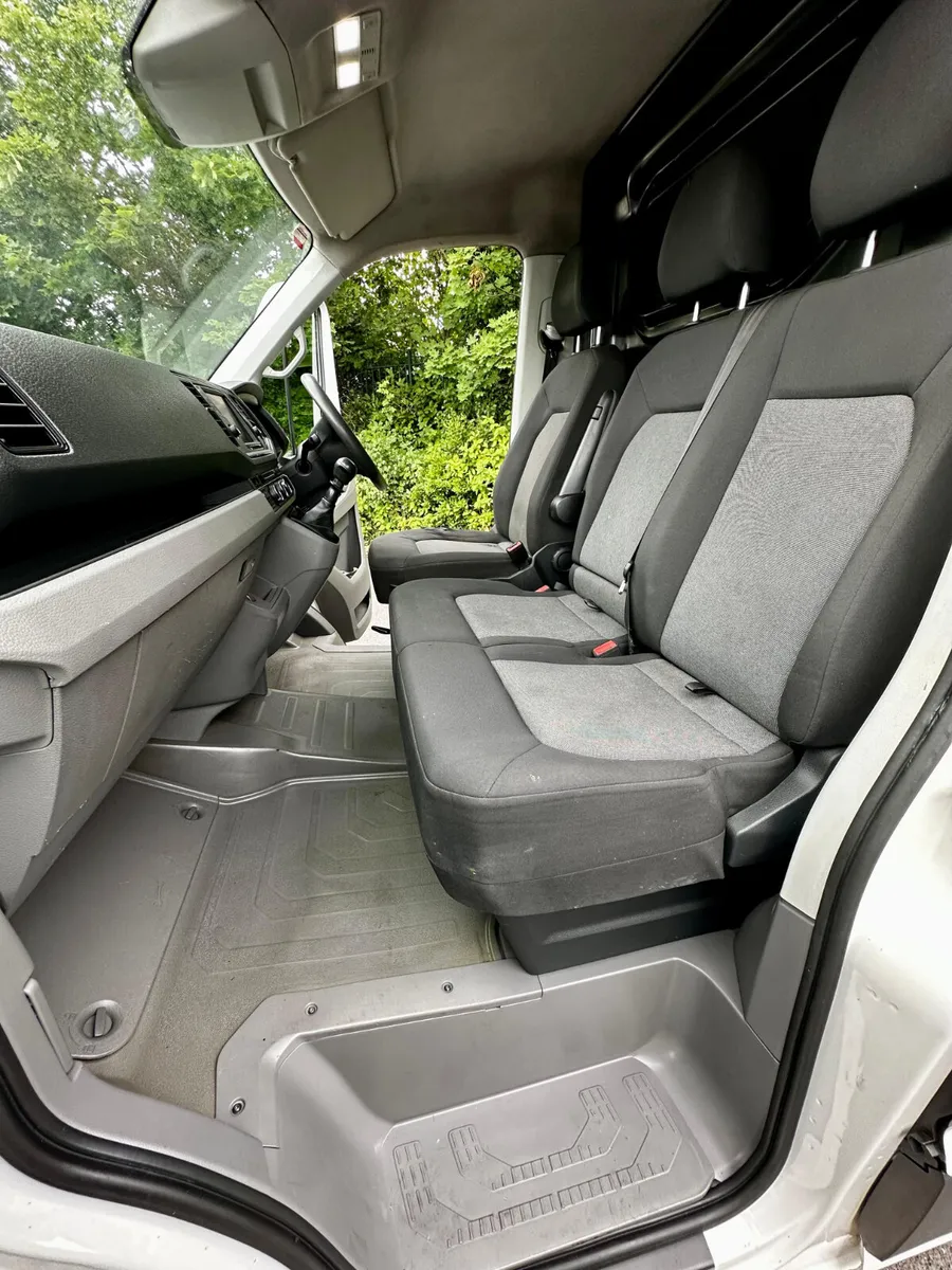 Volkswagen Crafter 2018 Long wheel base - Image 4