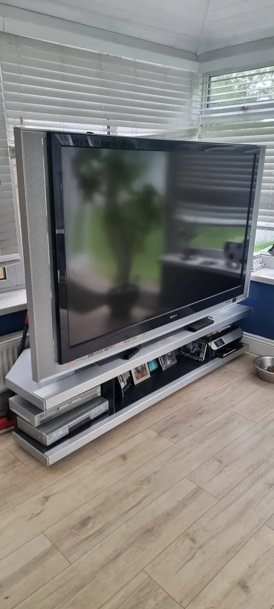 Television - Image 2