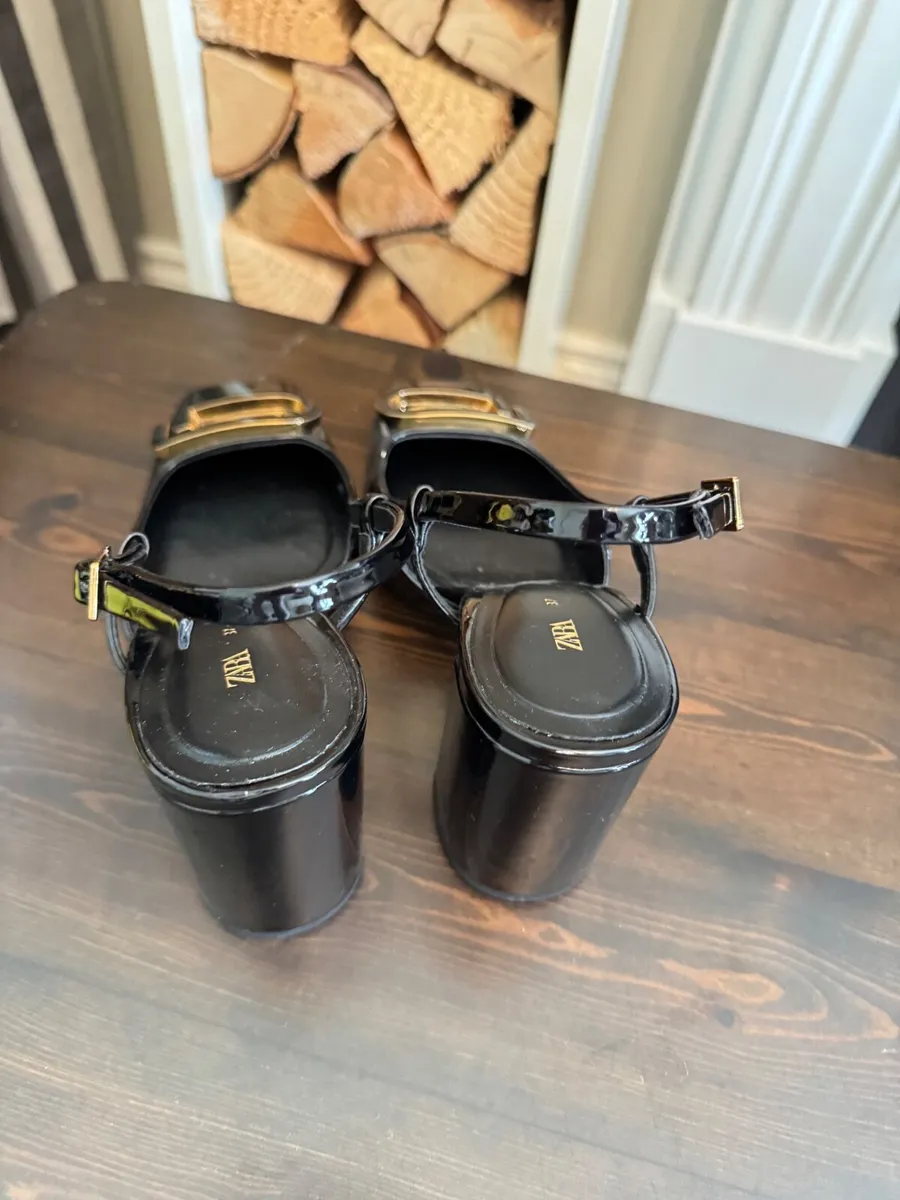 Shoes - Image 3