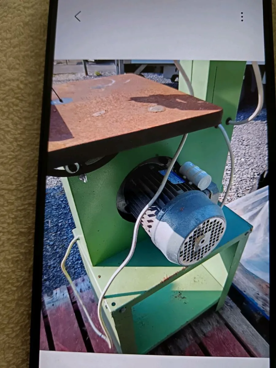Band saw - Image 2