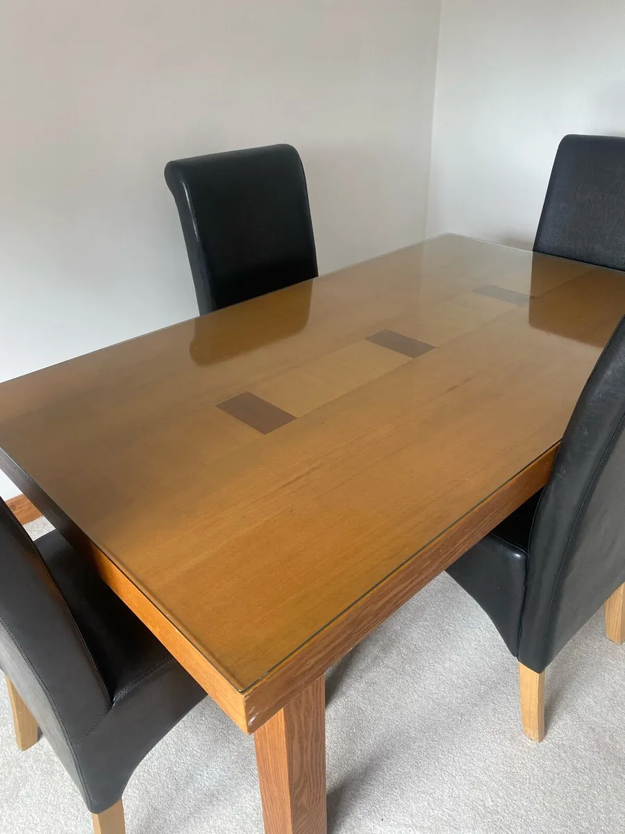 Glass topped wooden Dining table with 4 chairs - Image 2