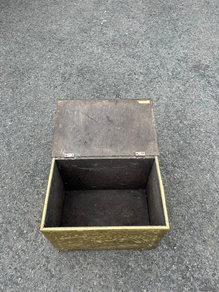 Furniture - Image 3
