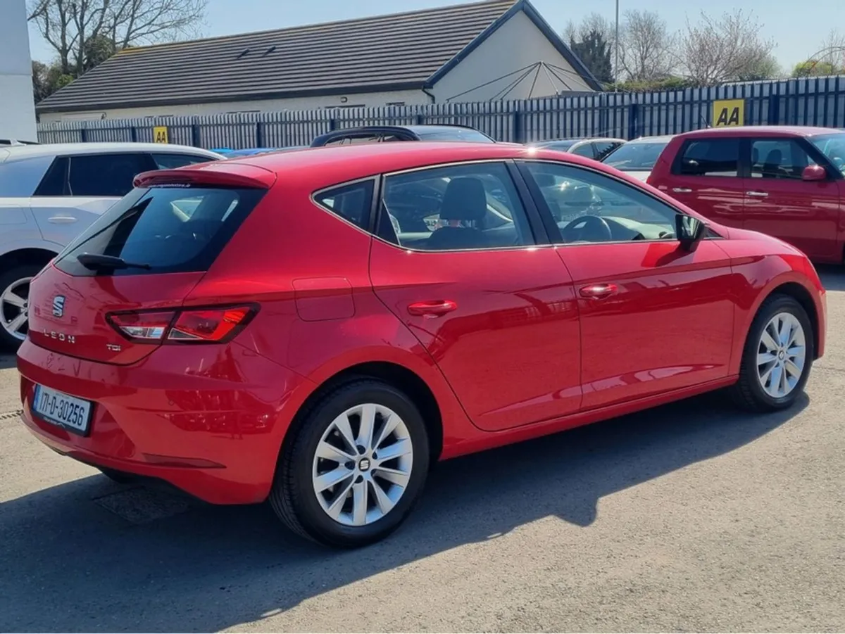 SEAT Leon 1.6 TDI 115 BHP DSG SE Auto - Image 3