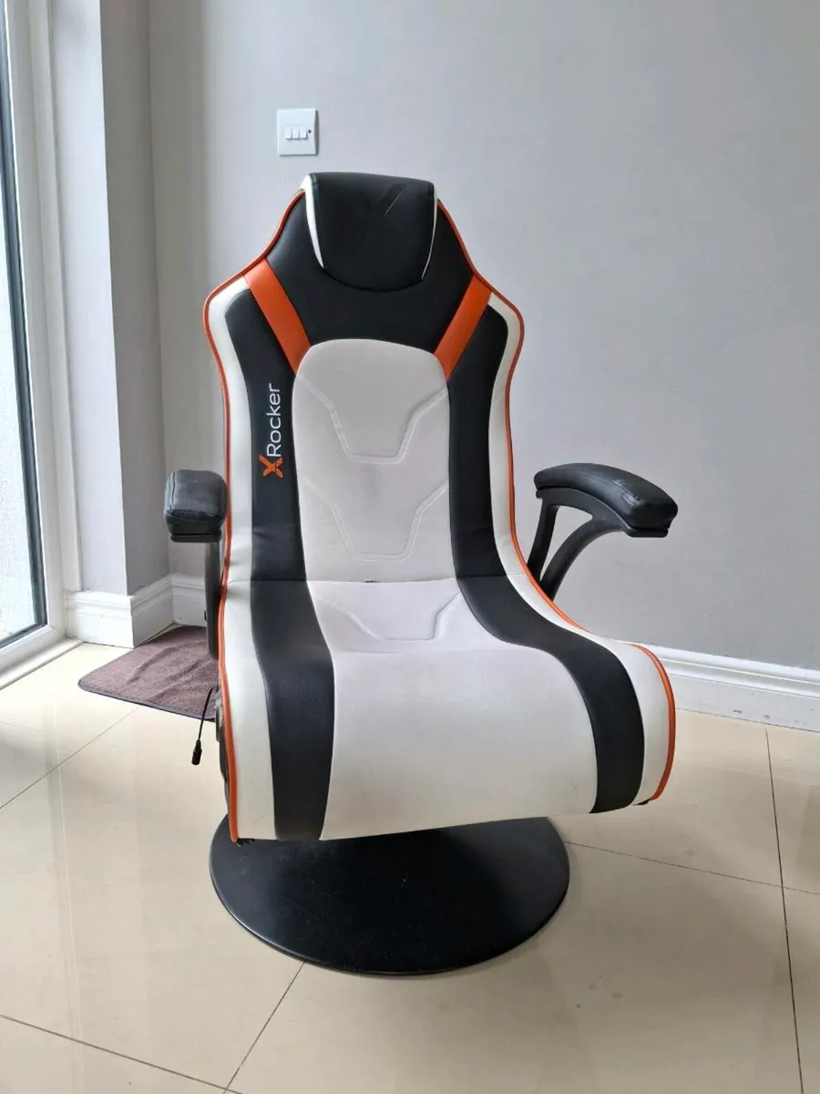 Gaming chair - Image 2