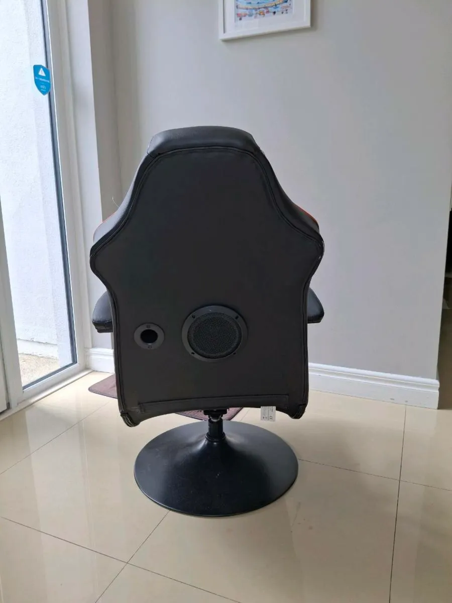 Gaming chair - Image 3