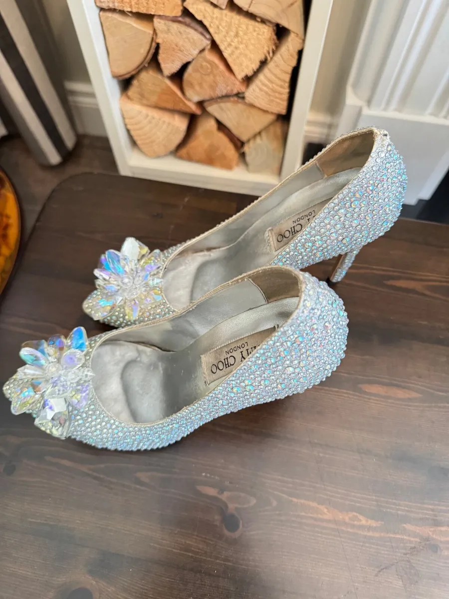 Shoes - Image 4