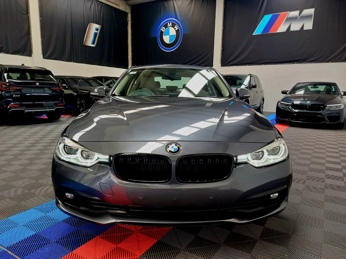 182 318i AUTO ( FULL LEATHER + LOW MILES ) - Image 2