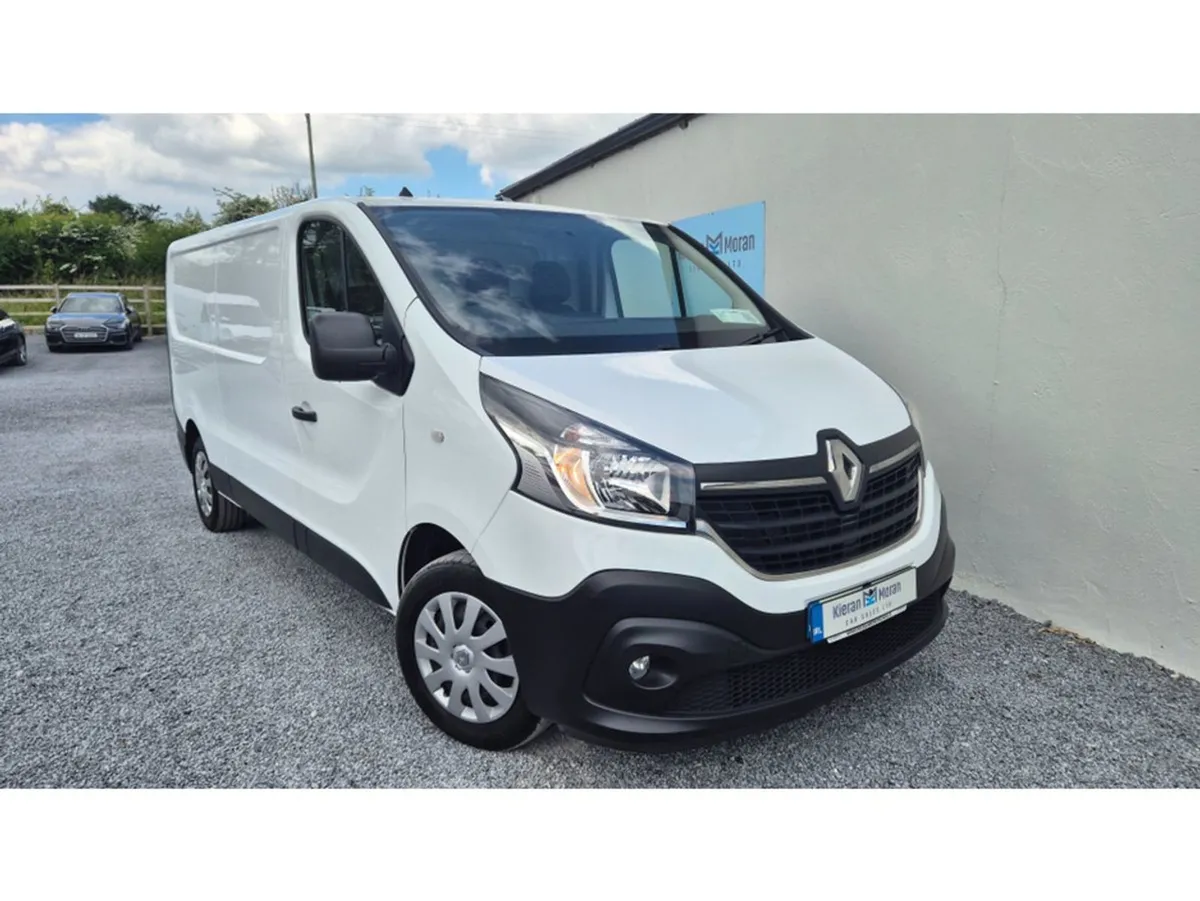 Renault Trafic 2.0l Diesel - Image 2