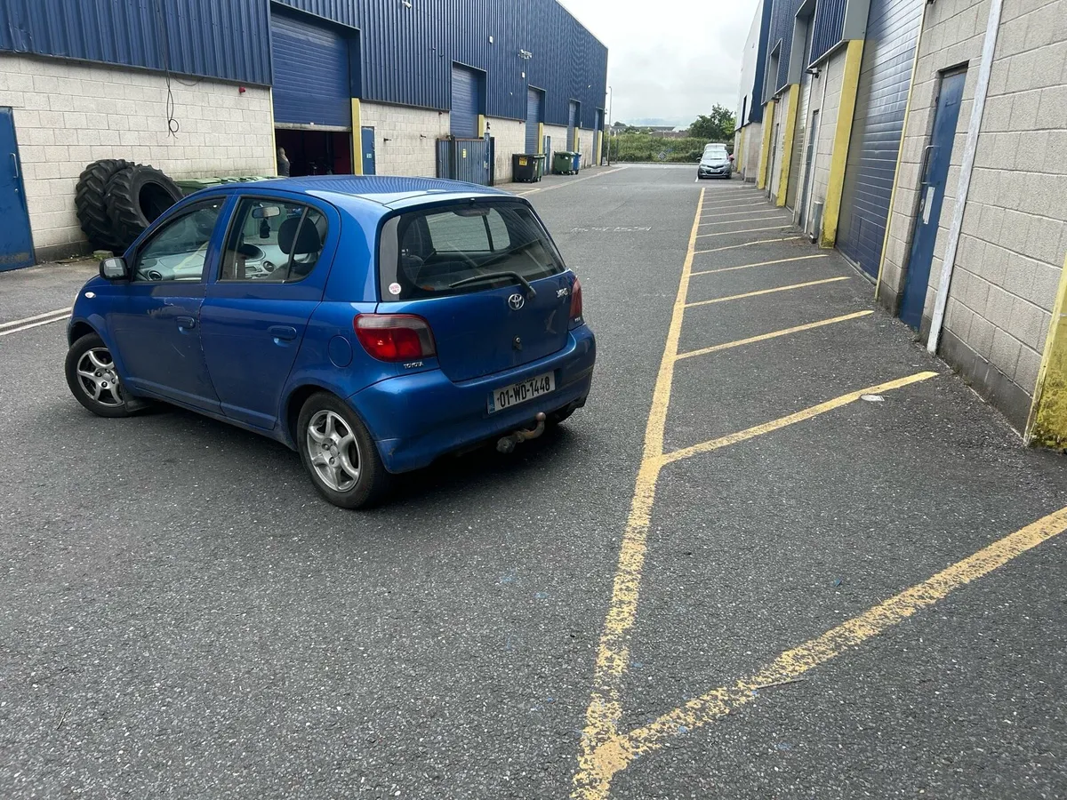 Toyota Yaris - Image 4