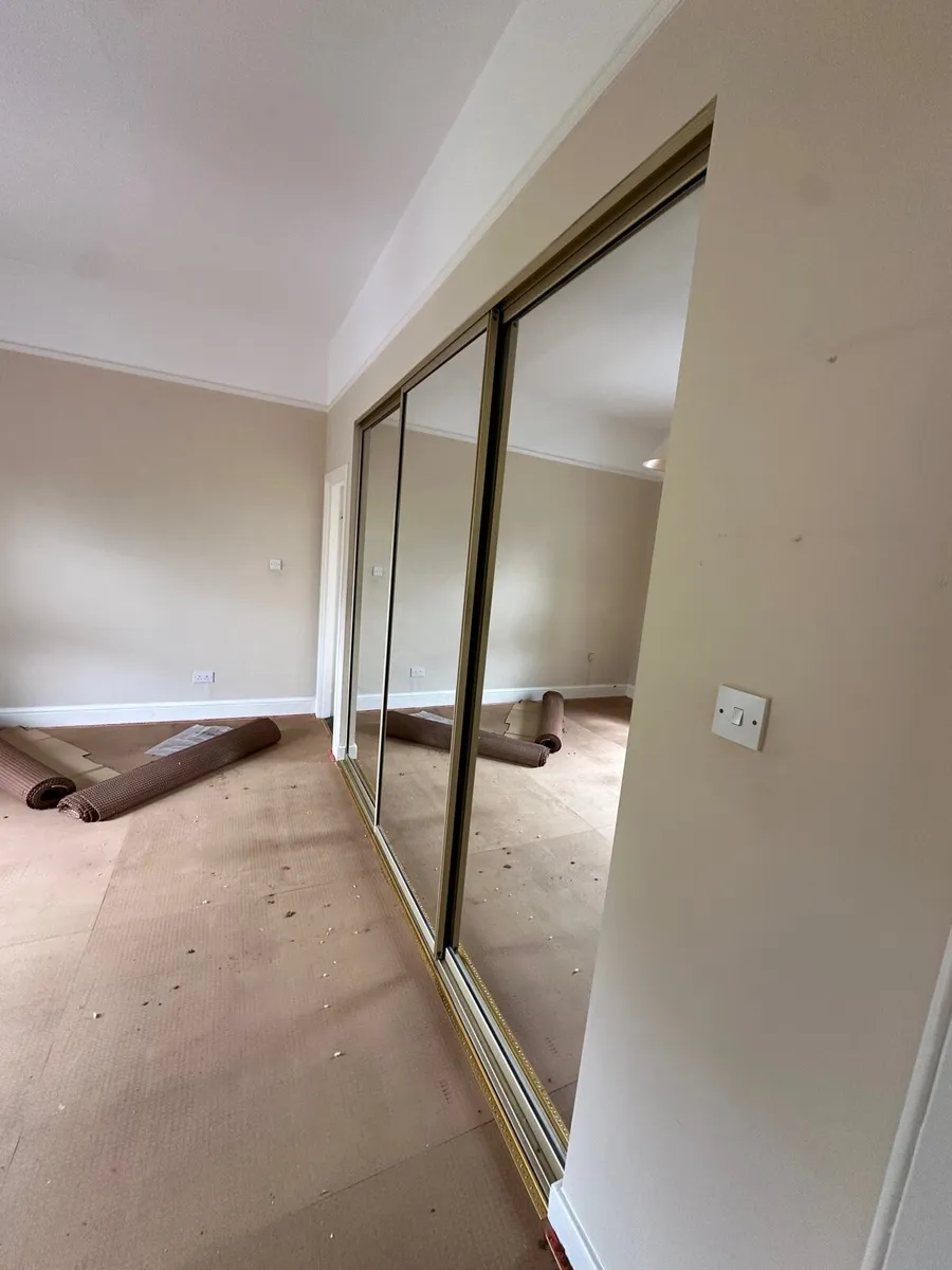 Mirror wardrobe doors - Image 2
