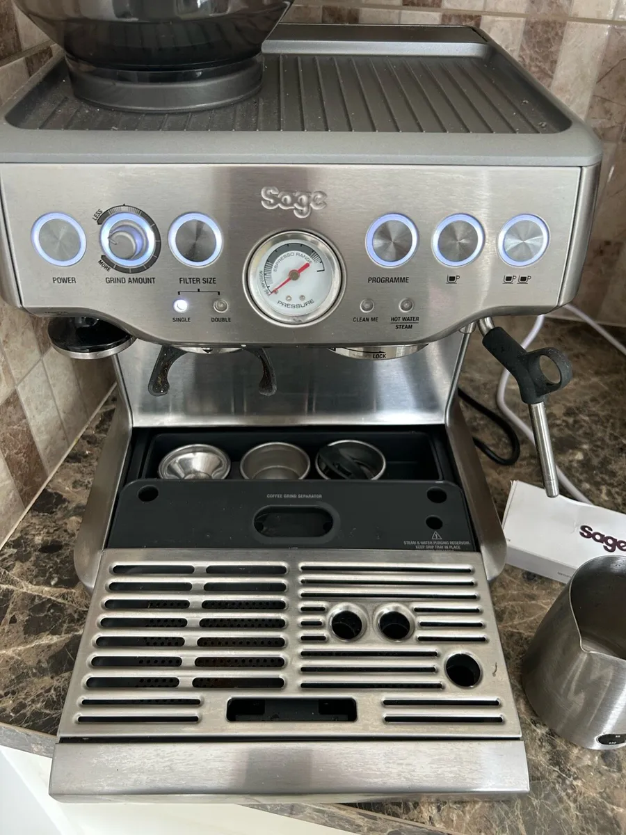 Sage Barista Express Coffee machine - Image 3