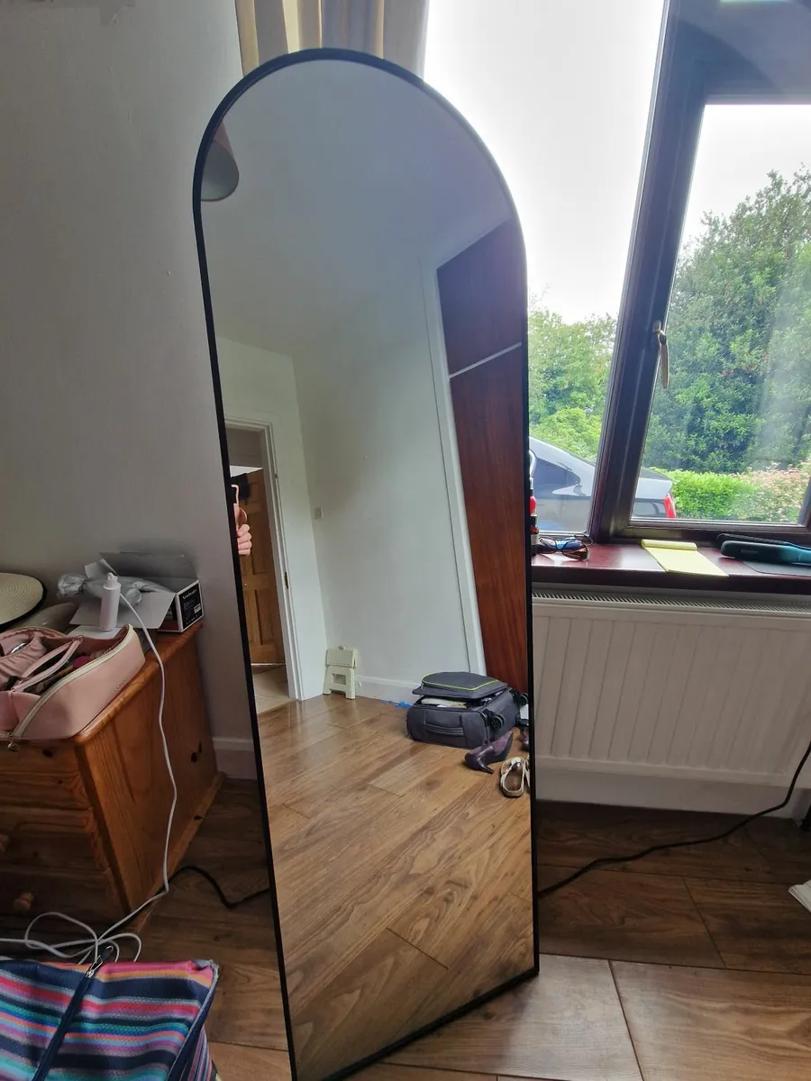 Standing mirror - Image 1