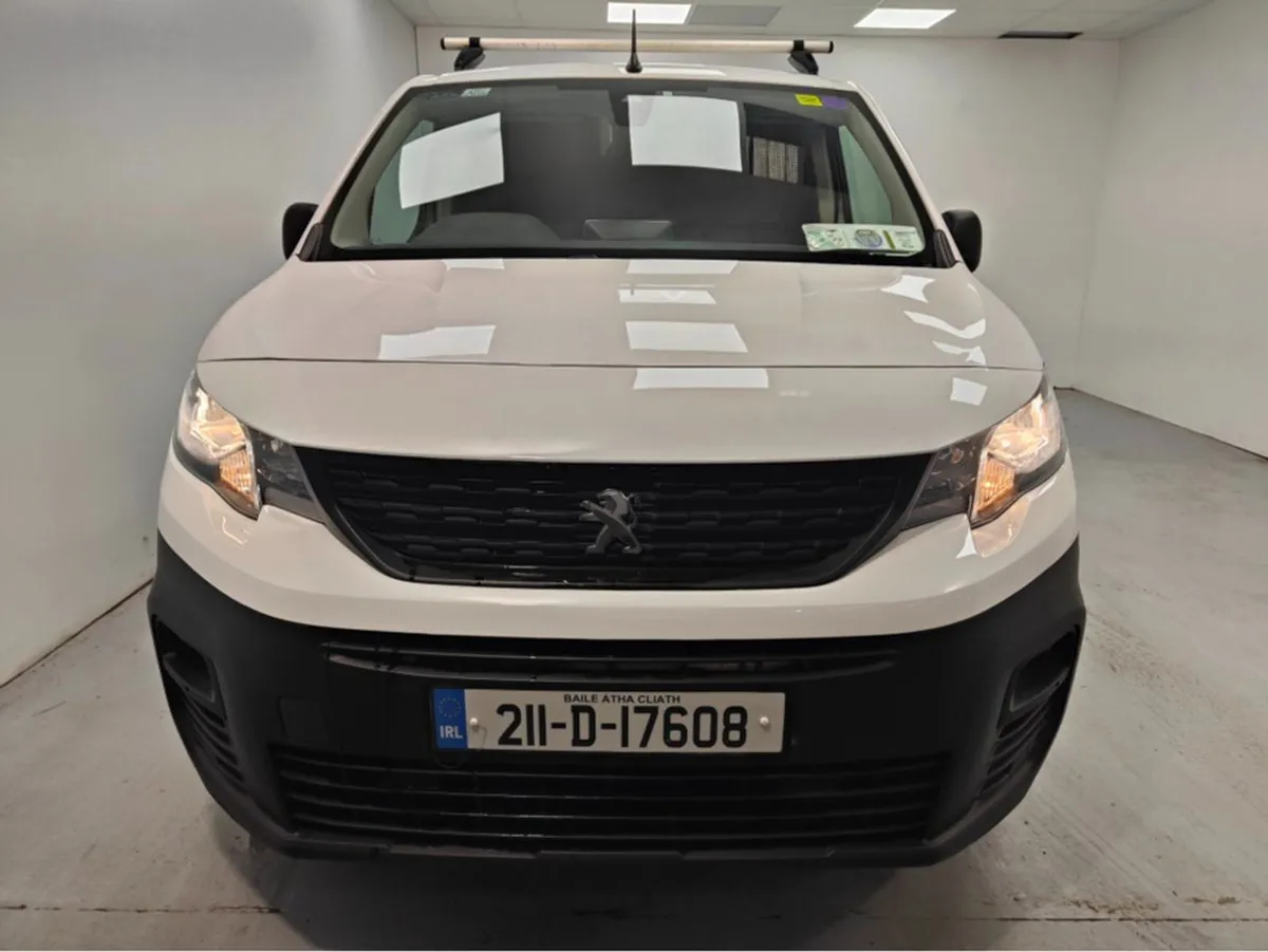 Peugeot Partner Prof Plus 1.5 Blue HDI 100 LON - Image 2