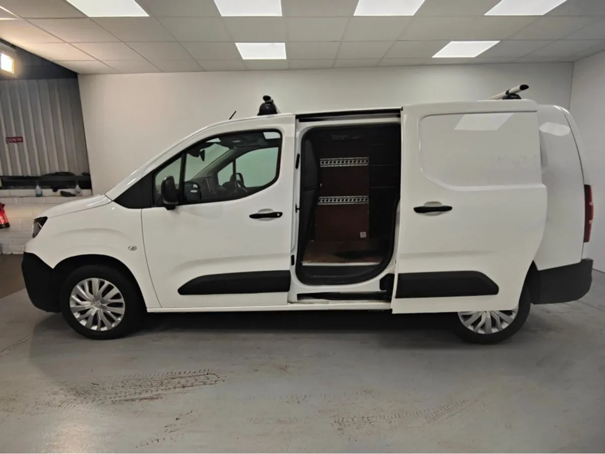 Peugeot Partner Prof Plus 1.5 Blue HDI 100 LON - Image 4
