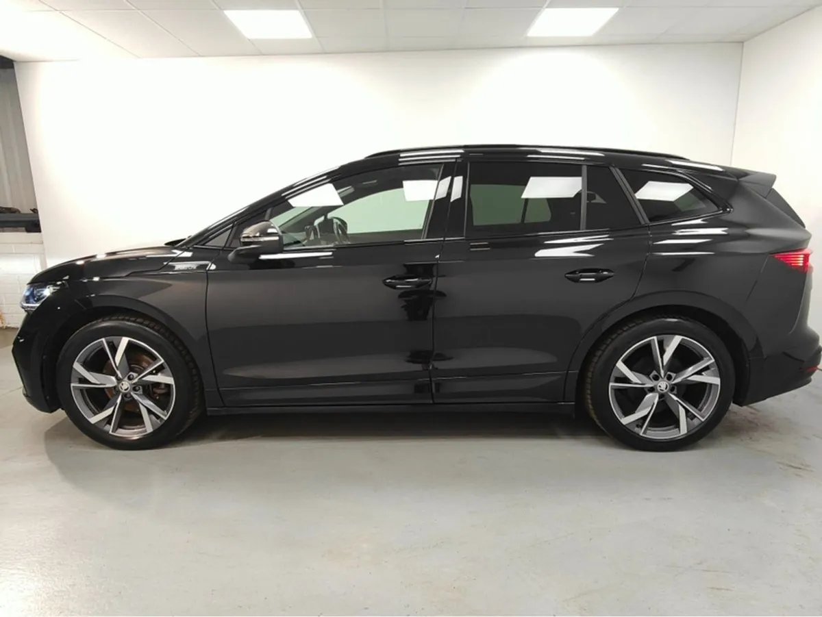 Skoda Enyaq IV 80 Sportline 5DR Auto - Image 3