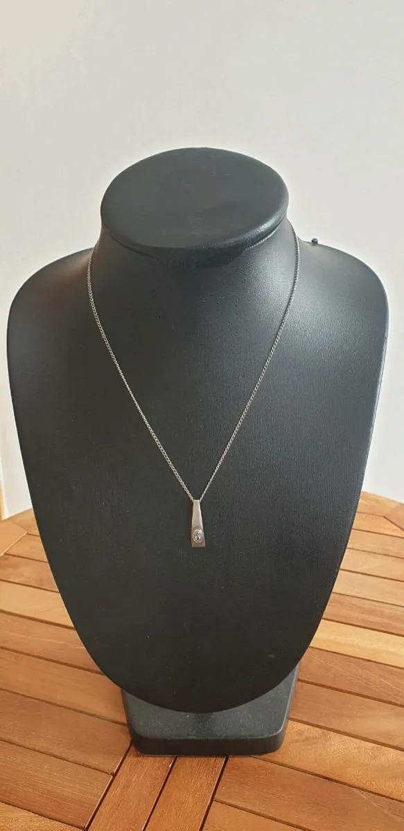 Silver Necklace & Drop Pendant in Pres. Box - Image 3