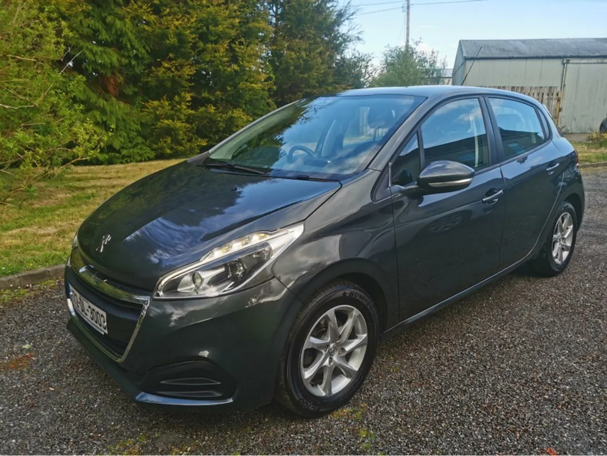 Peugeot 208 1.6 HDI Active 75bhp 5DR Diesel - Image 2