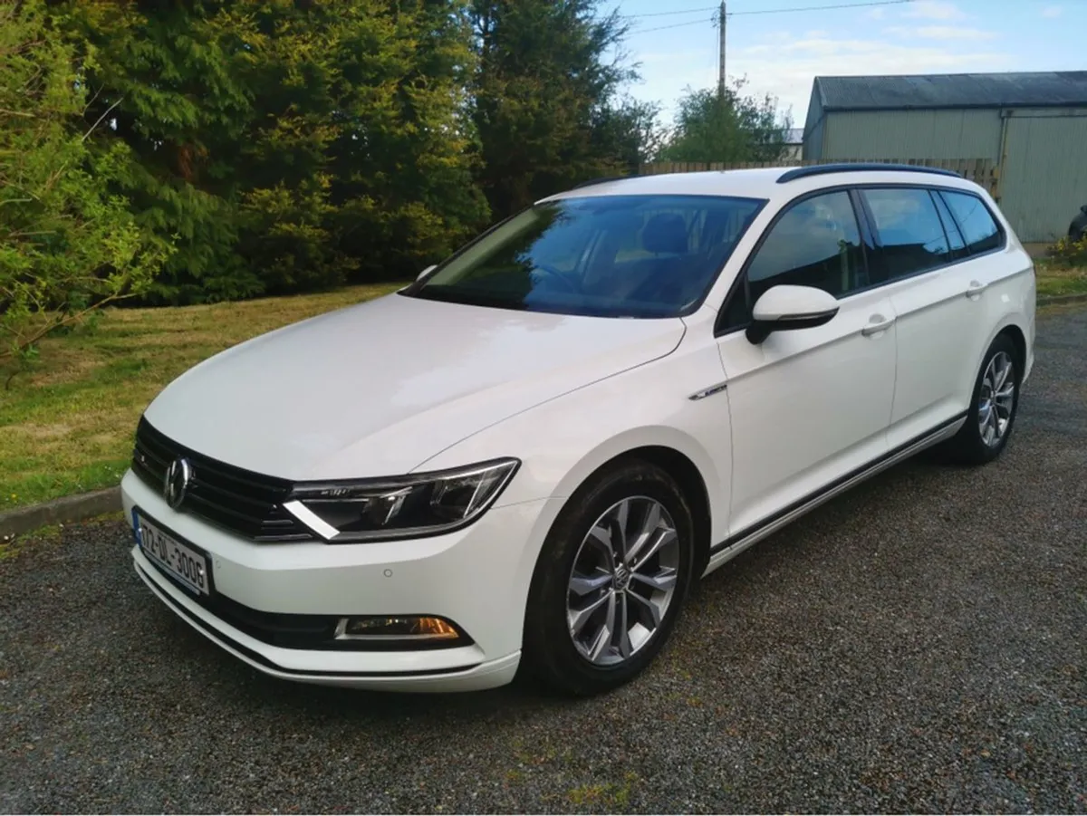 Volkswagen Passat 1.6 TDI Bluemotion - Image 1