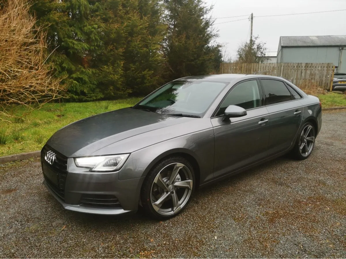 Audi A4 2.0 TDI Sport Ultra Auto - Image 3