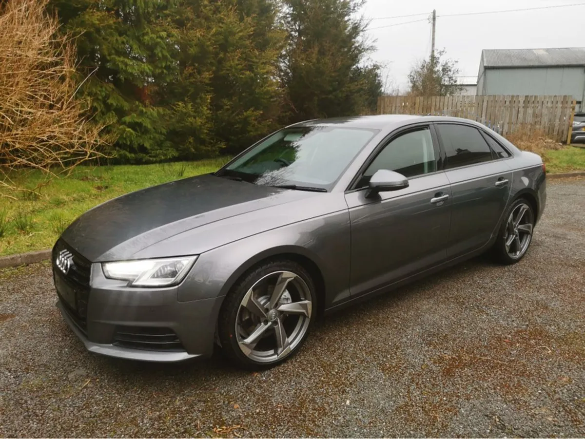 Audi A4 2.0 TDI Sport Ultra Auto - Image 4