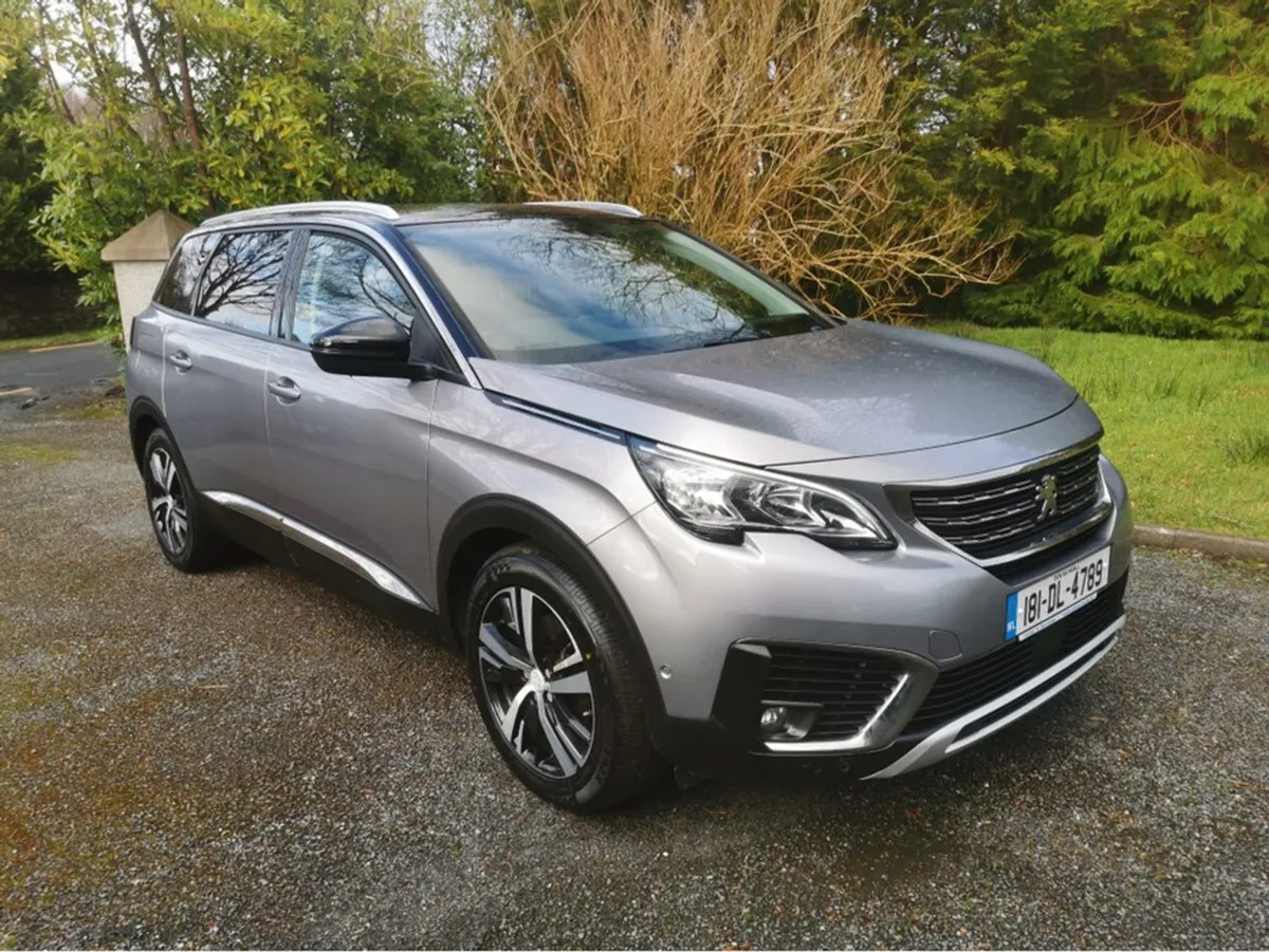Peugeot 5008 Allure 1.6 Blue HDI 130 A Automatic - Image 1