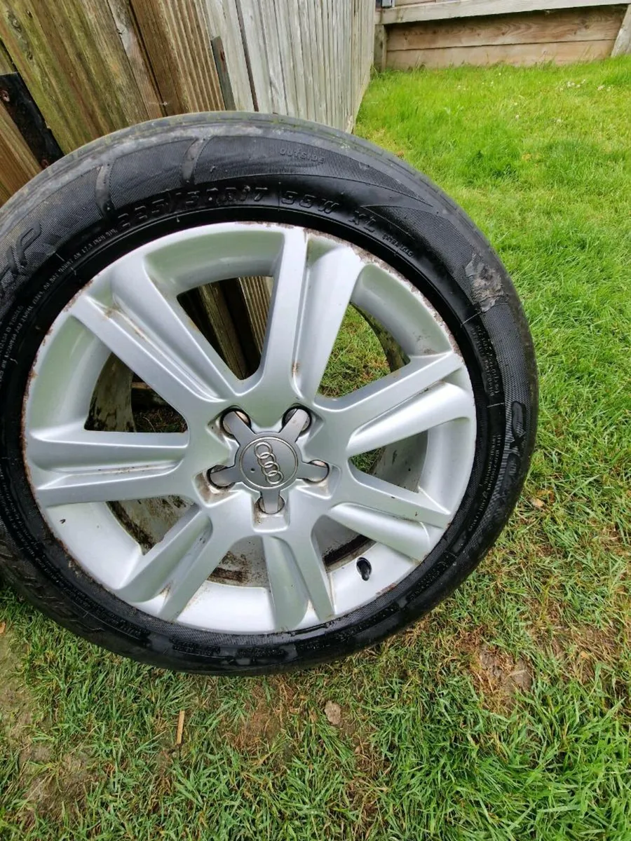 Audi 17" alloy wheels - Image 3