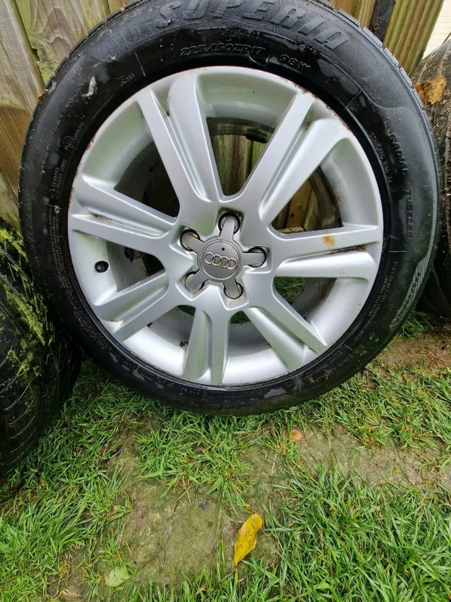 Audi 17" alloy wheels - Image 4
