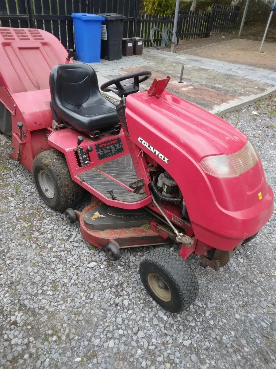 Ride on lawnmower - Image 3