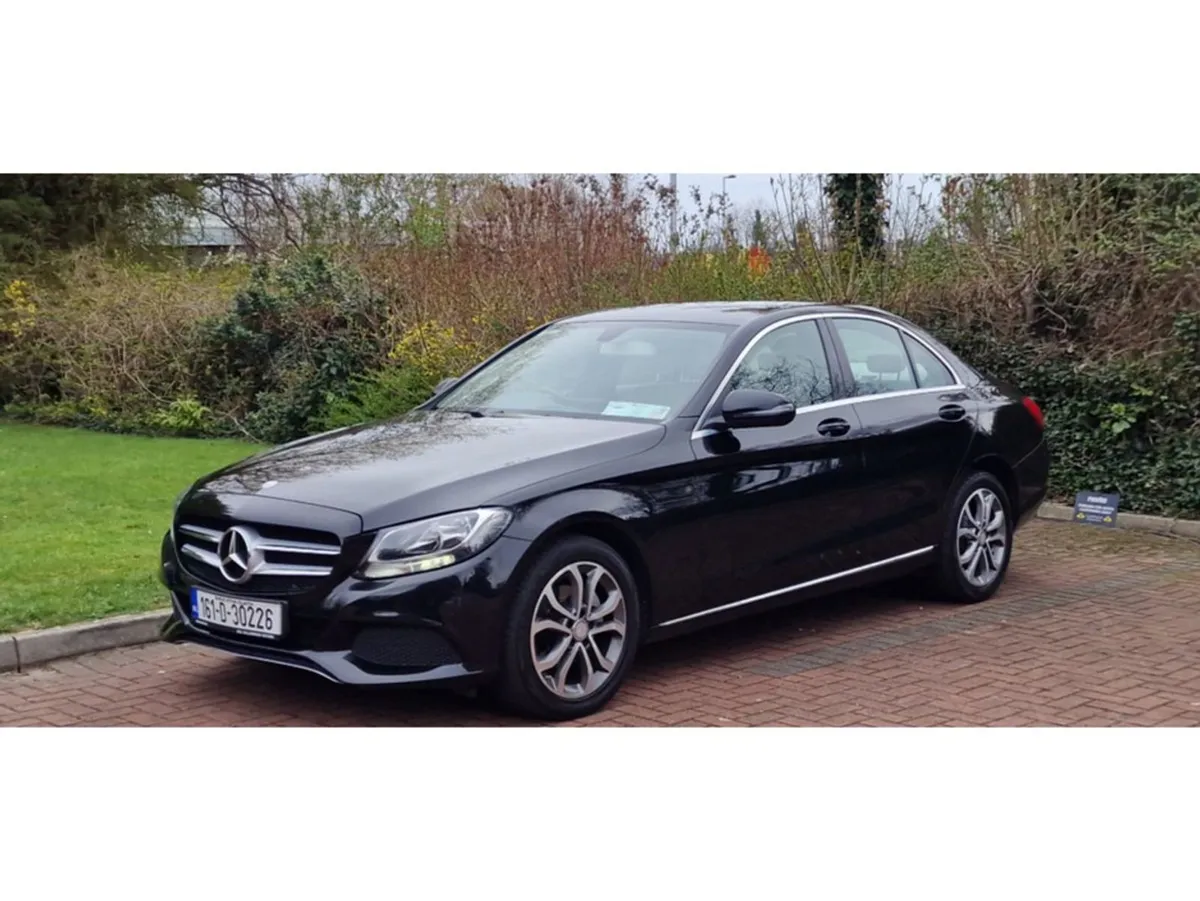 Mercedes-Benz C-Class Very Low Mileage Avantgarde - Image 1
