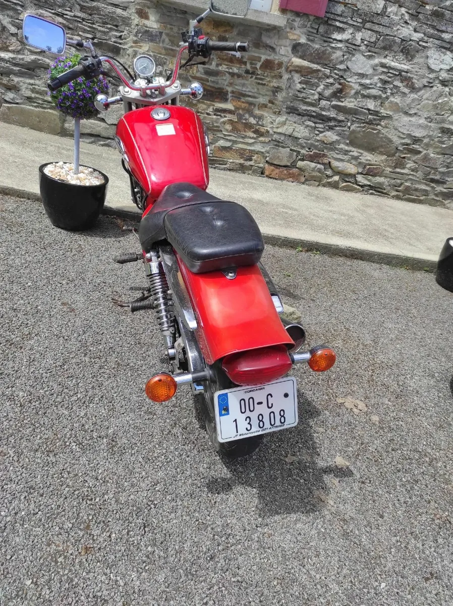 Suzuki Marauder GZ 125  Red - Image 4
