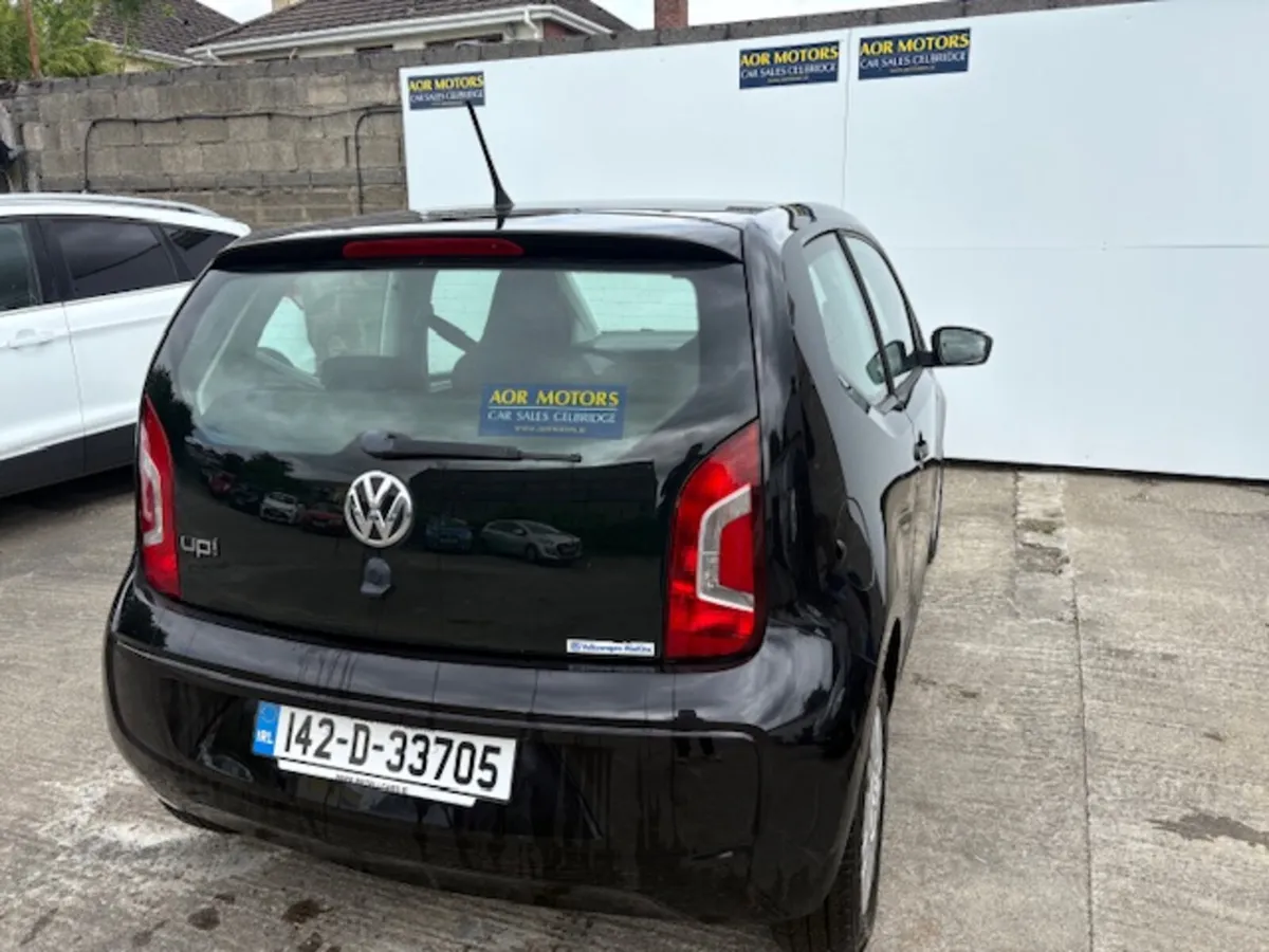 Volkswagen up! 2014 Automatic - Image 4