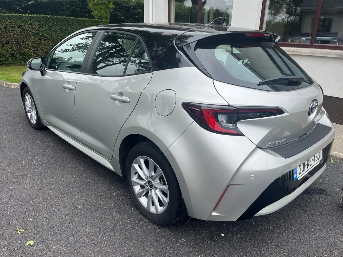 Toyota Corolla 2023 - Image 4