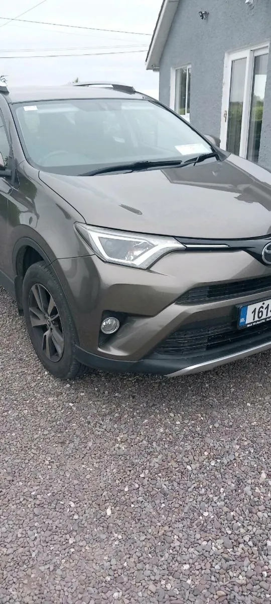 Toyota rav4 - Image 1